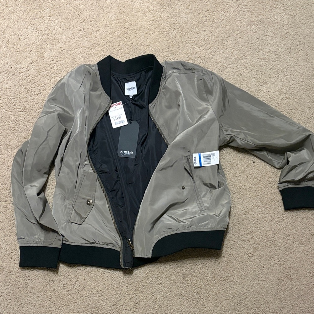 Kensie Women's Tan Bomber Jacket